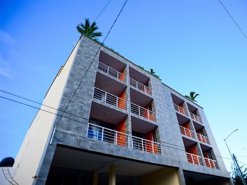 Sunrise 42 Suites Hotel プレヤデルカーメン エクステリア 写真