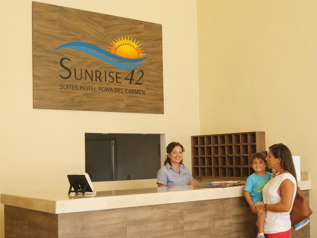 Sunrise 42 Suites Hotel プレヤデルカーメン エクステリア 写真