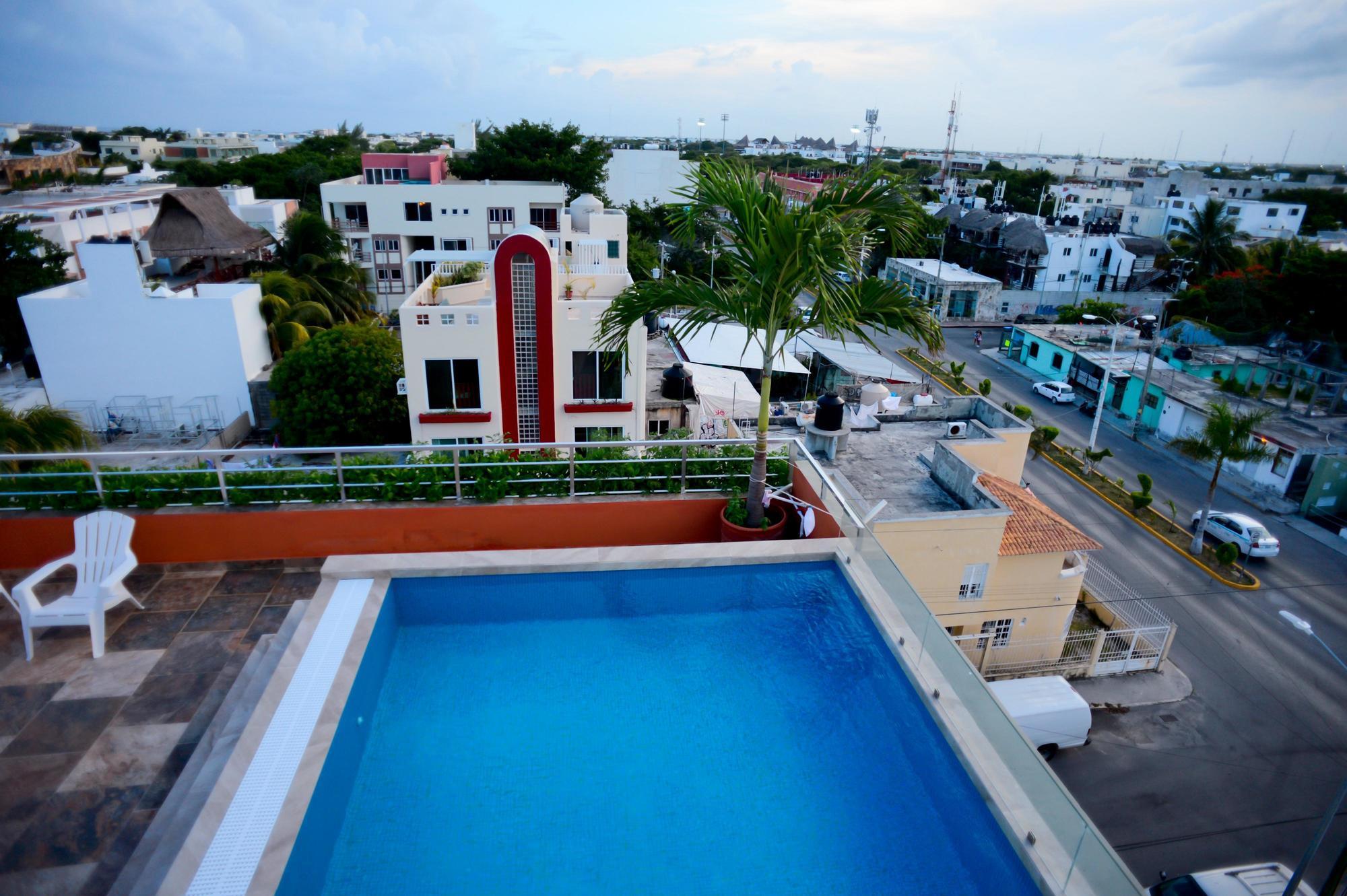 Sunrise 42 Suites Hotel プレヤデルカーメン エクステリア 写真