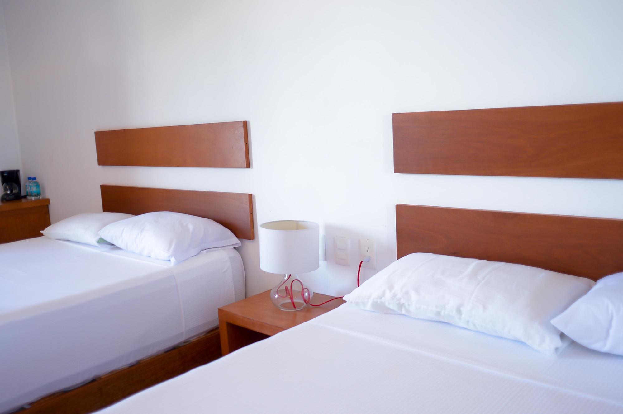Sunrise 42 Suites Hotel プレヤデルカーメン エクステリア 写真
